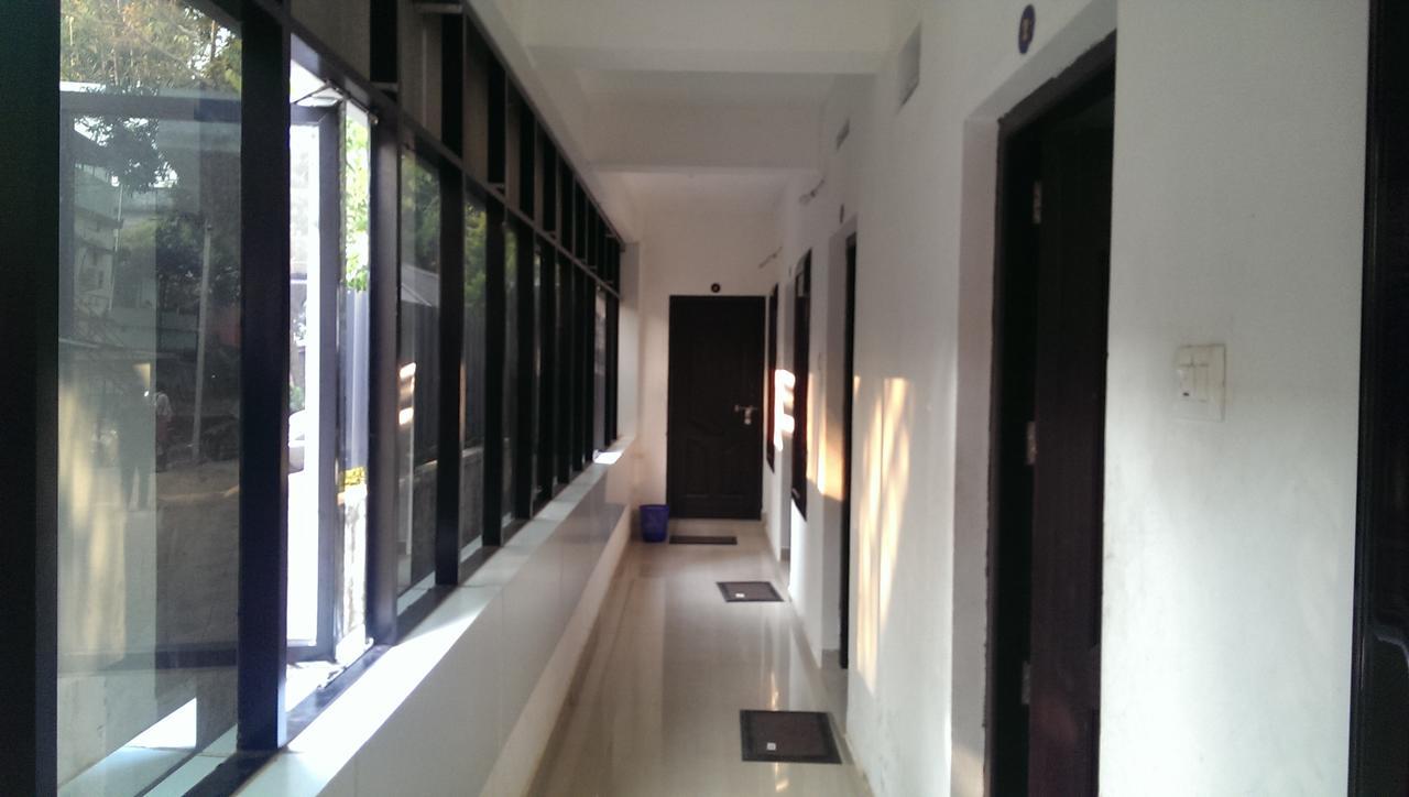 Shiva Inn Guruvāyūr Kültér fotó